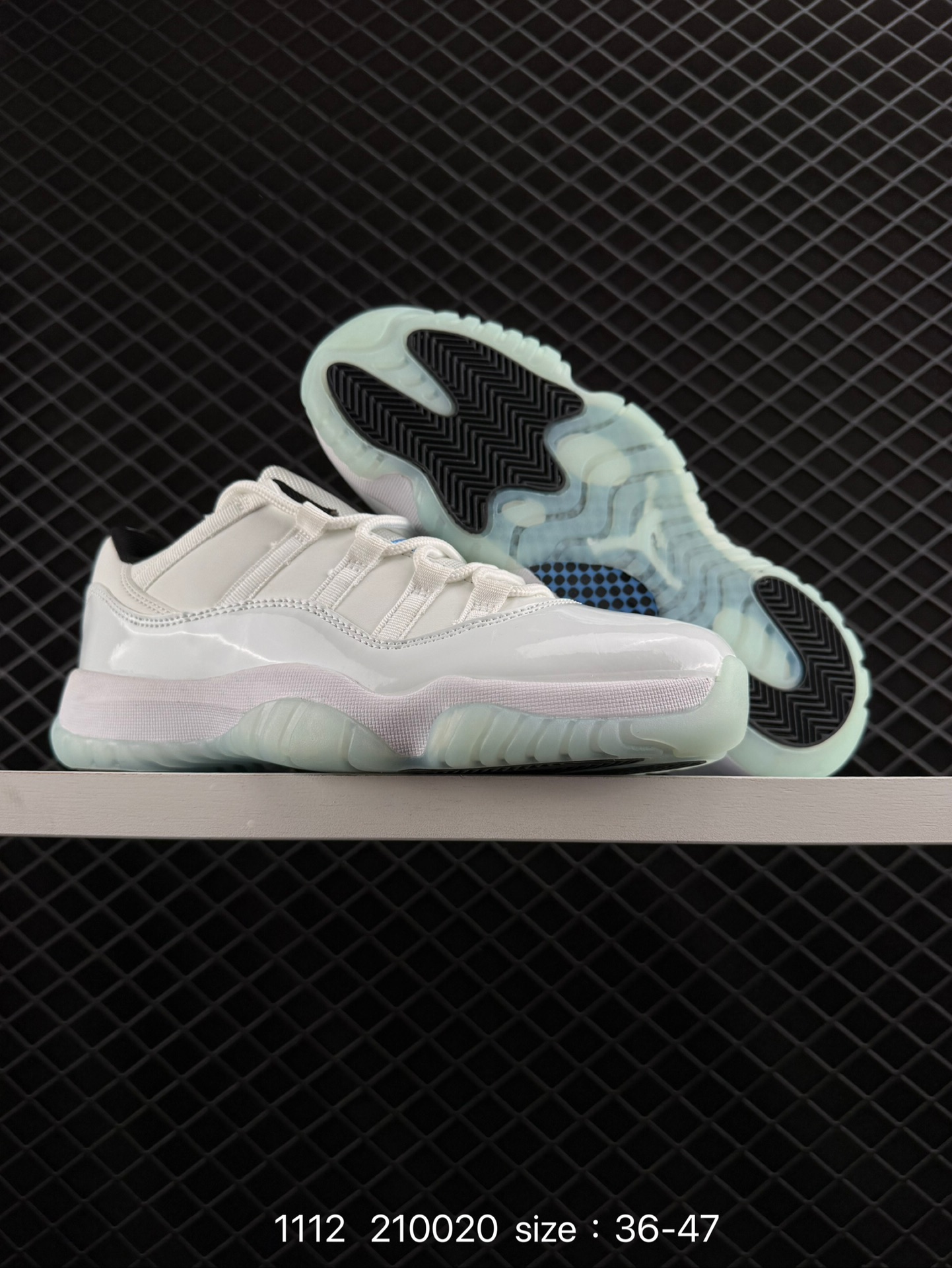 Nike Air Jordan 11 Retro Low Concord AJ11